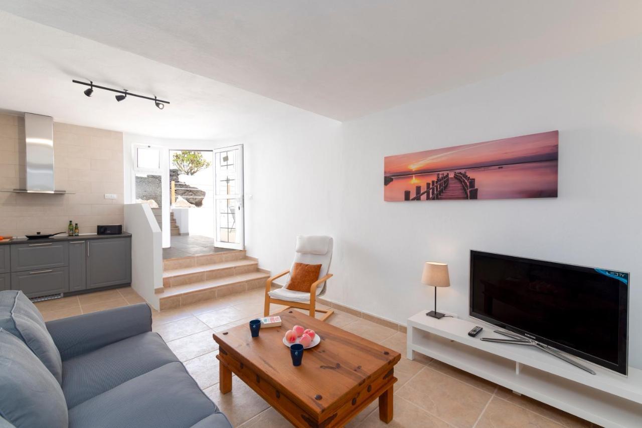 Casa Monicha Apartment Costa Teguise Ngoại thất bức ảnh